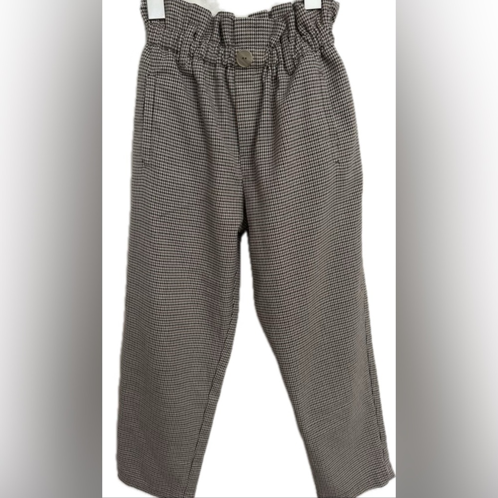 Zara girls plaid trousers. Preowned size 9